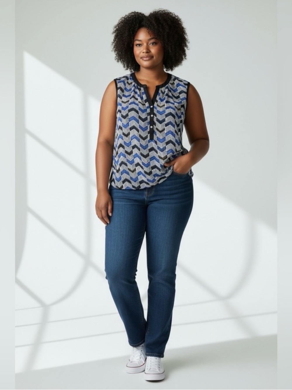 Daniel Rainn Short Sleeve Tunic // Blue Chevron // 1X